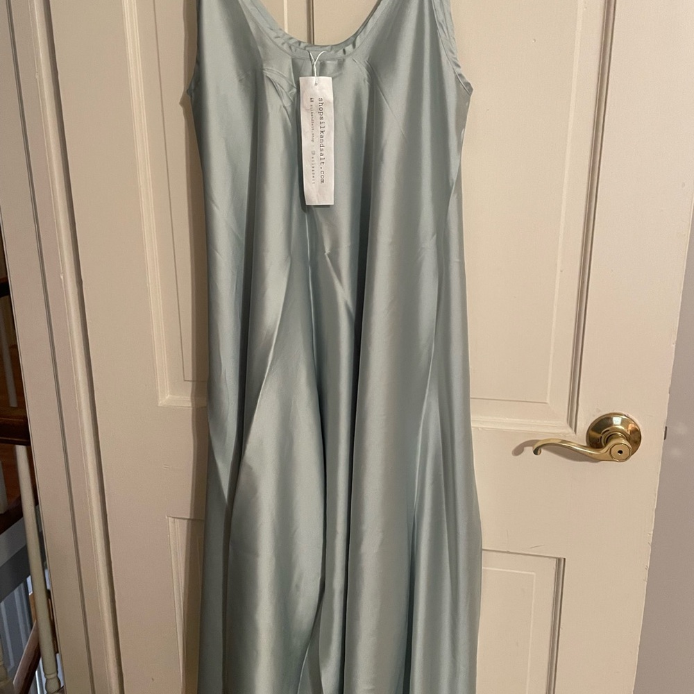 Elegant Blue Maxi Dress.  See pics for color. More of aqua blue